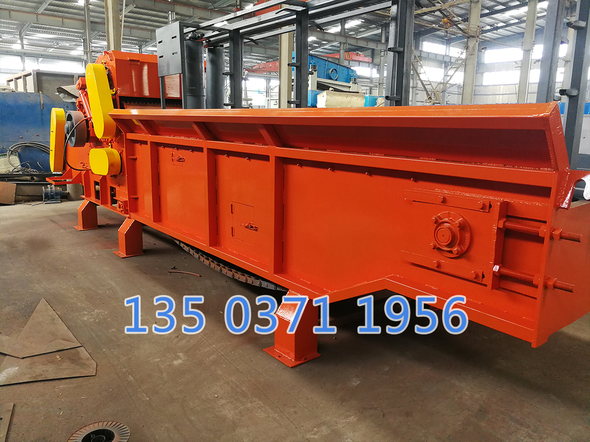 移動式大型樹木粉碎機(jī)